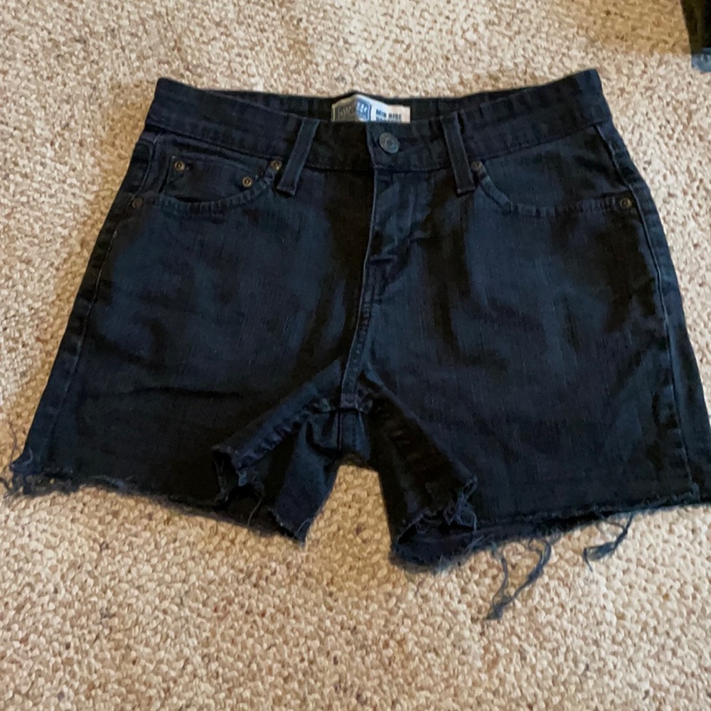 LEVI’S black jean short